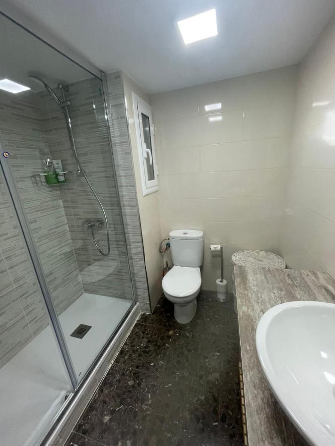 Family-Friendly Home In Central Barcelona 4Bdr Exterior photo