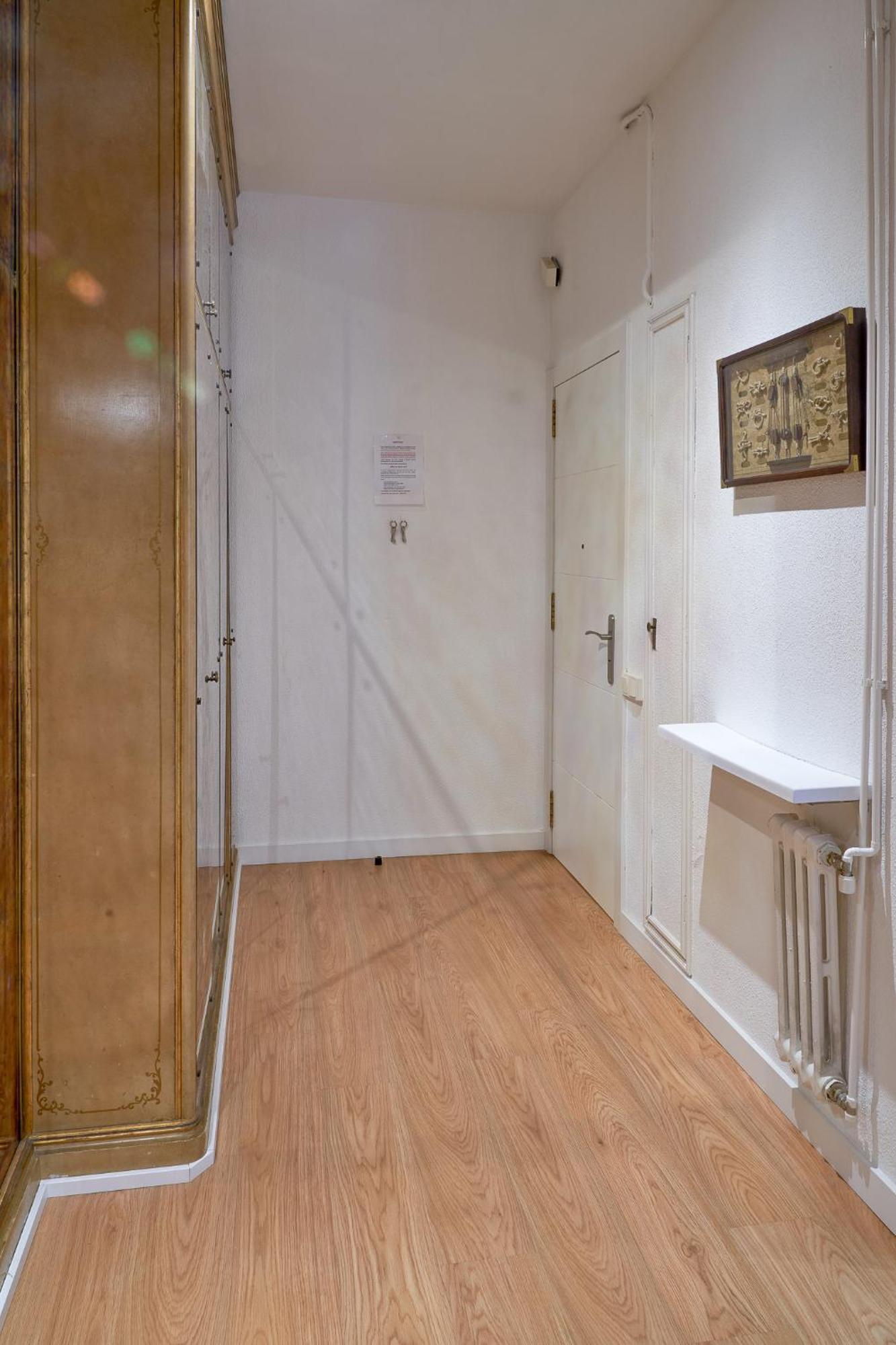 Family-Friendly Home In Central Barcelona 4Bdr Exterior photo